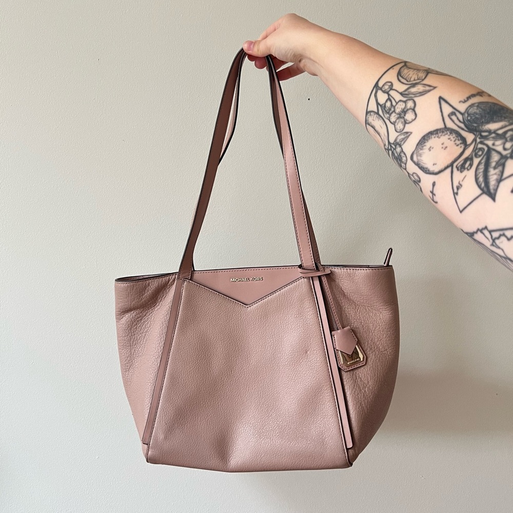 Michael Kors - pink shoulder bag